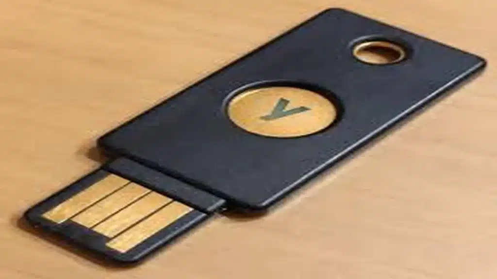 2FA (Two-Factor Authentication) શું છે? જાણો તમારા ડિજિટલ એકાઉન્ટ્સને સુરક્ષિત રાખવાની રીત 3 yubikey